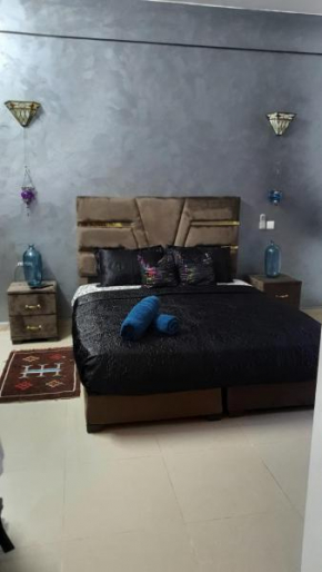 Magnifique appartement a louer à fnideq avec parking gratuit